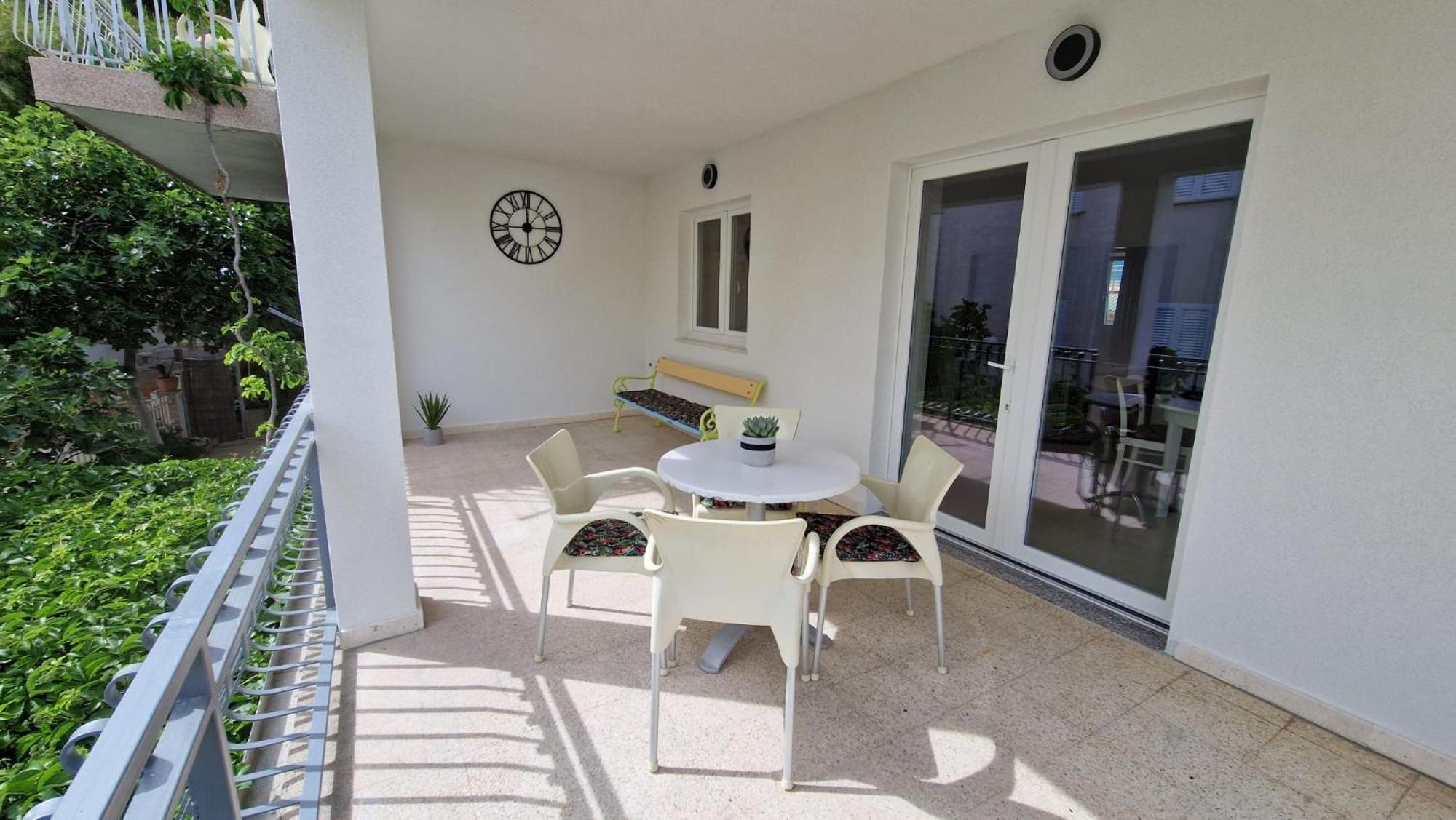 Apartments Mediteraneo Zaboric Luaran gambar
