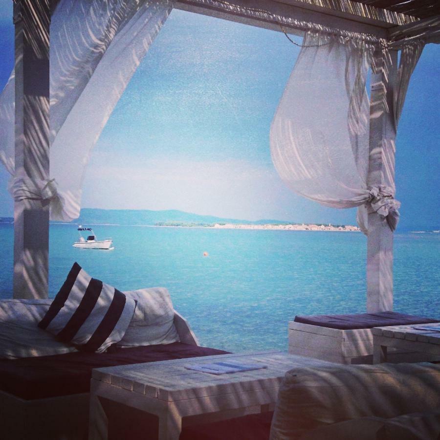 Apartments Mediteraneo Zaboric Luaran gambar